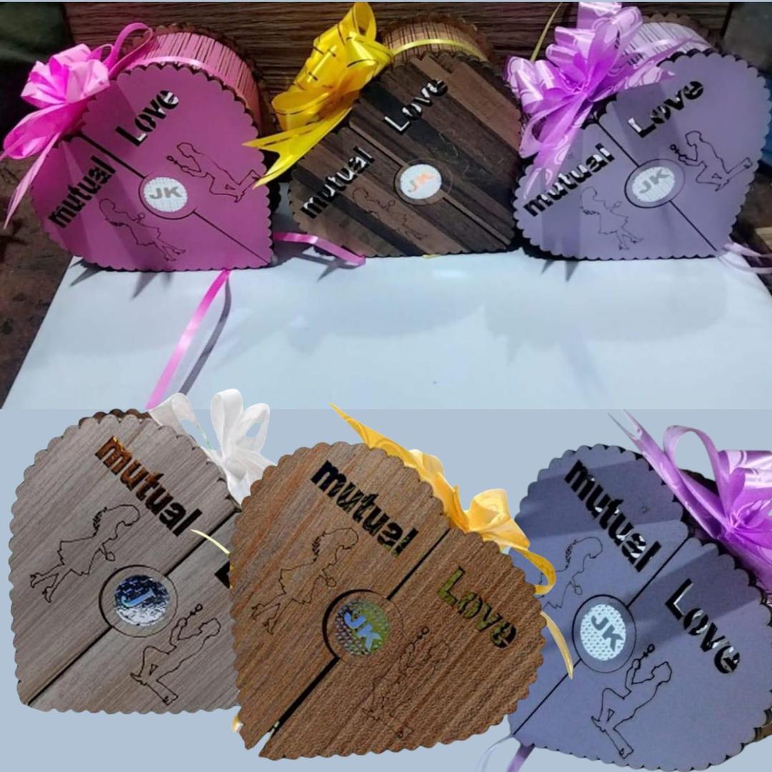 Mutual Love Perfume EDP – Wood Heart Shape 3 x 100ml