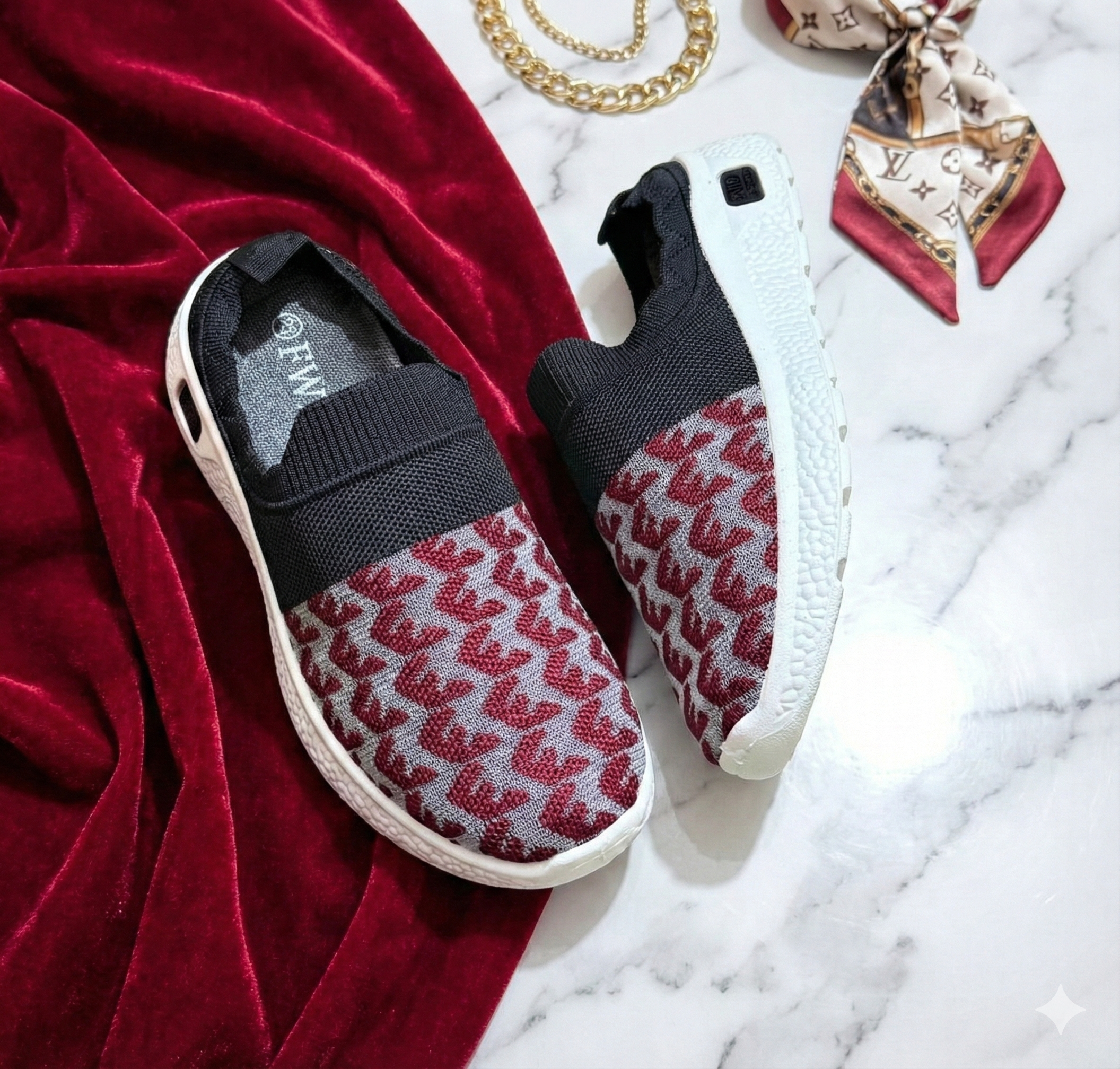 Women's Knitted Slip-On Sneakers