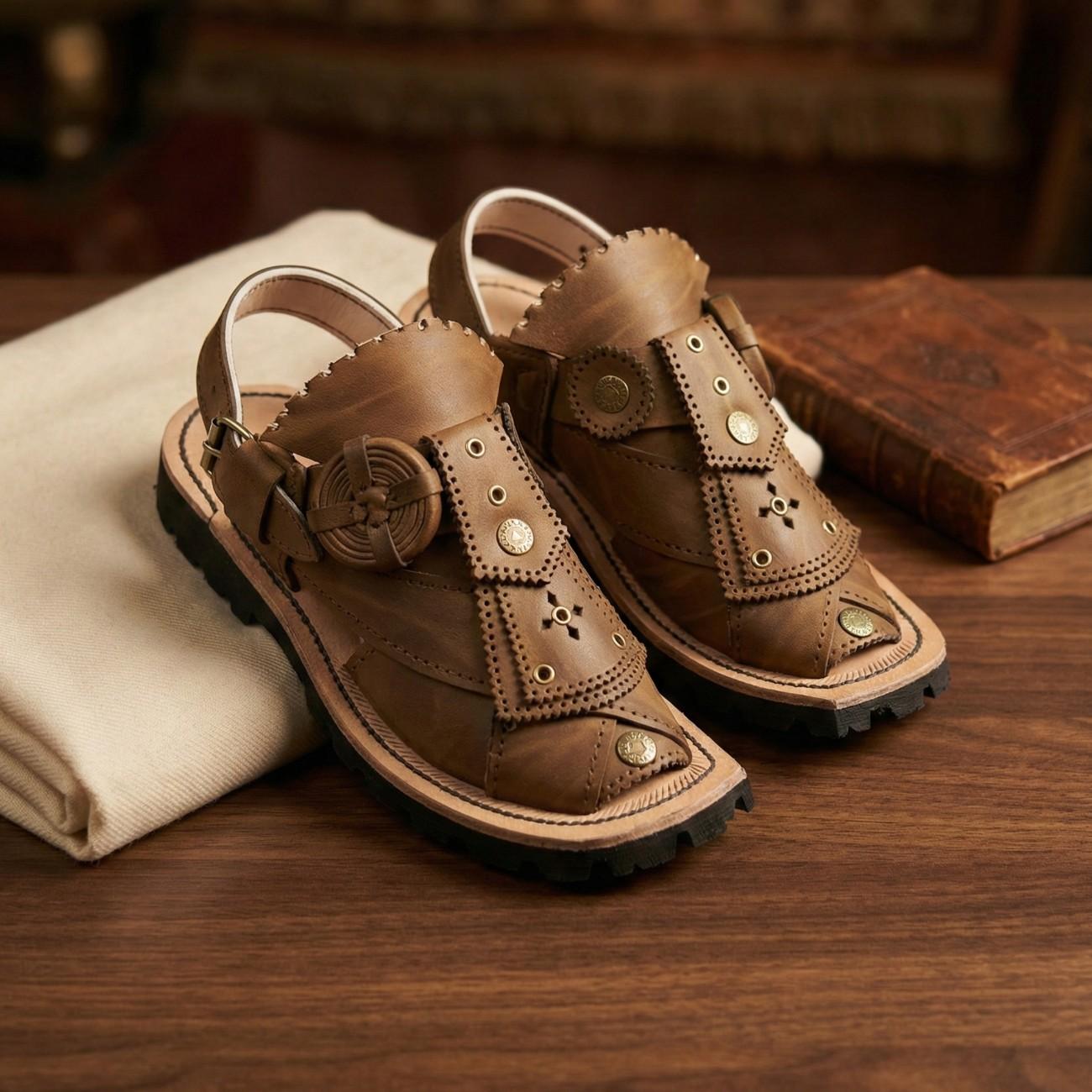 Balochi Style Chawat - Handstitched Traditional Footwear